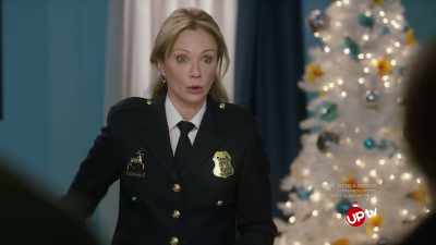 - Jessica's here? -
She has her orders. - Christmas Catch