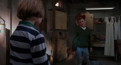 Jesus. Give me that. - Child's Play 2