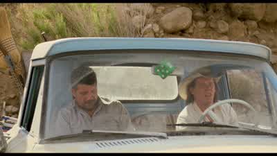 Jesus! I don't believe this! - Tremors