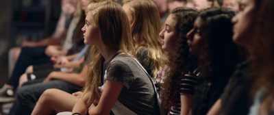 Jesus laid down
his life for you, - Church People