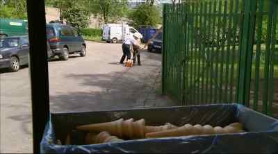 Jesus, that's them. Hurry up! - Still Game