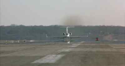 (jet engine roaring) - Shakedown
