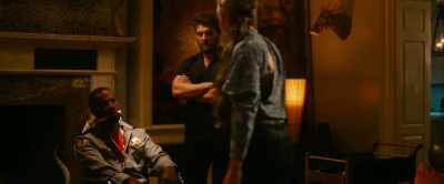 Jett, come introduce yourself
to the deputy. - Red Right Hand