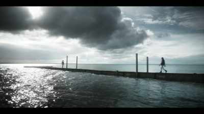 (jetty rattling) - The Third Day