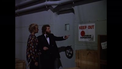 Jill, maybe we shouldn't
go in there. - The Love Boat