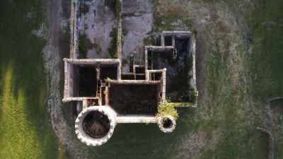 [Jim] As often happens
with old prisons, - Mysteries of the Abandoned