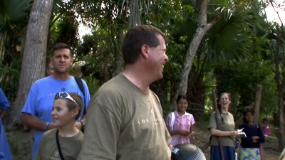 [Jim Bob speaks Spanish] - Shiny Happy People: Duggar Family Secrets