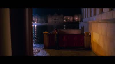 Jim, he's in the open. - Mission: Impossible