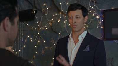Jim Penning, senior VP,
has seen your video - Christmas Stars