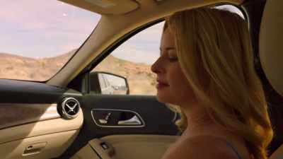 - Jim, tengo que confesarte algo. - Couples Retreat Murder