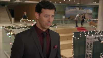 Jim would like you
to sing "Silent Night." - Christmas Stars