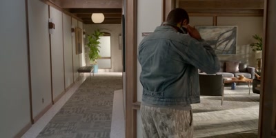 - [Jimmy] Hey.
- [sighs] Shit. Sorry, habit. - Shrinking