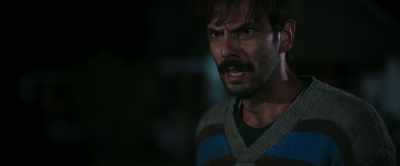 Jimmy, I need you,
the flashlight. - When Evil Lurks