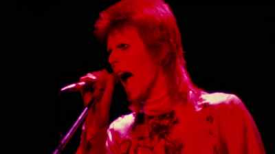 ♪ Jimmy rapped all night
about his suicide ♪ - Moonage Daydream