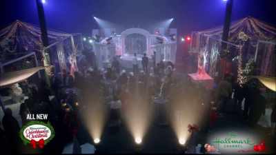 ("Jingle Bell Rock") - Christmas at Graceland: Home for the Holidays