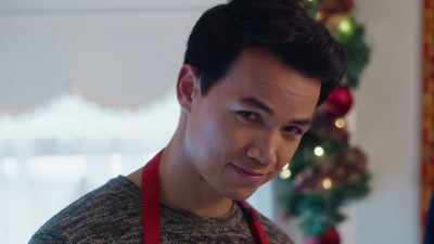 * Jingle bells, jingle bells * - A Big Fat Family Christmas