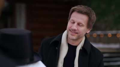 ♪ Jingle bells
Jingle bells ♪♪ - Creating Christmas