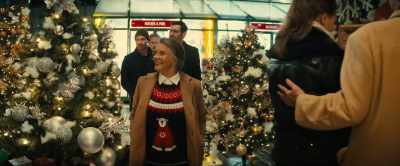 ["Jingle Bells" playing] - Bros