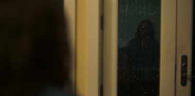 [Jinny] Let them.
I'd rather have the light. [chuckles] - Shining Girls