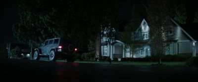 JO: Nice house. - Double Life