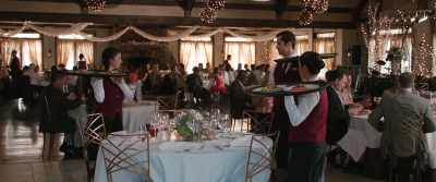 JO: You know, a whole table
disappeared from a wedding... - Table 19