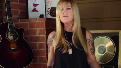 "Joan, you are great at what you do. - Suzi Q