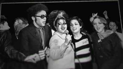 [Joan Jett] Oh, my God,
Poly Styrene, X-Ray Spex, - Women Who Rock