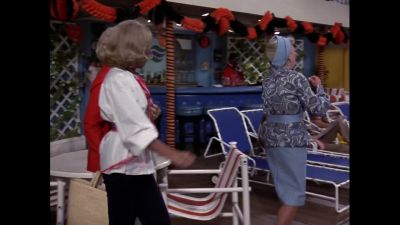 Joan: Oh! You're so pretty. - The Love Boat