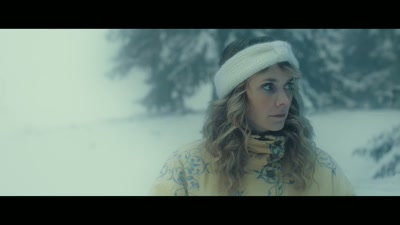 [Joan shrieks] - The Claus Family 3