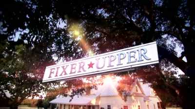 JOANNA: So we're taking you
behind the design. - Fixer Upper: Behind the Design