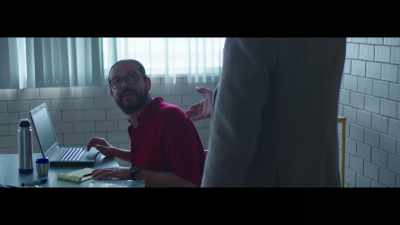 -Joaquín Macías.
-Bruno. - Souvenir