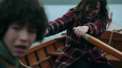 (Jodie yelling) - The Drowning