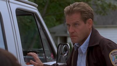 Jody's in danger and you're not doing anything - Gold Diggers: The Secret of Bear Mountain