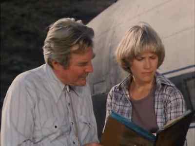 Joe found the log book. - Tarantulas: The Deadly Cargo