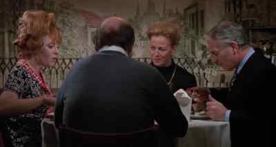 Joe, give me the box. - Joe