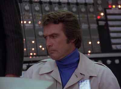Joe, they've got a bad one
down in Emergency. - The Six Million Dollar Man