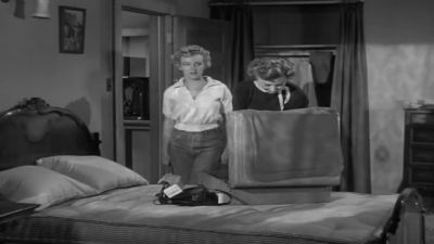 Joe wants me to marry him I gathered that - Clash by Night