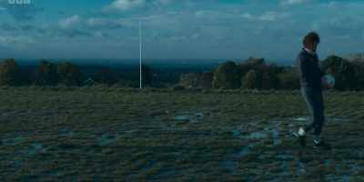 Jog back. Come on, shift it,
shift it! - Floodlights