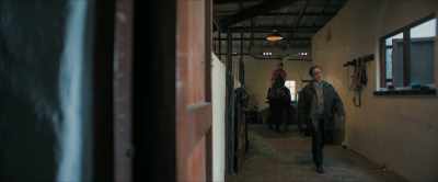 Johan, as your broker,
I can't let you go out there. - The Shakedown