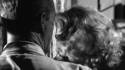 John is a catatonic schizophrenic - Shock Corridor