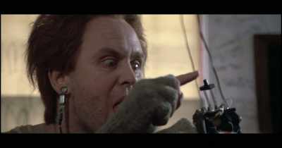 John Lithgow plays an alien - Time Warp Vol. 2: Horror and Sci-Fi