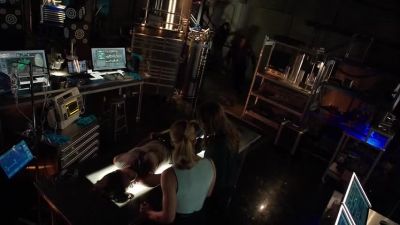 John: Lyla! - Arrow