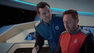 John, modulate the deflector frequency
as fast as you can. Aye, sir. - The Orville