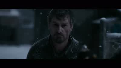 John. Stay back! - 30 Days of Night