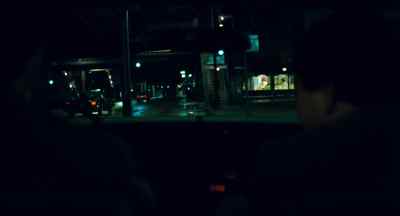 John, what's he doin'? - Thief