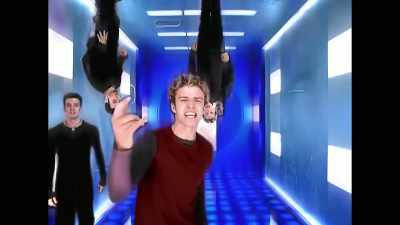 [Johnny] It's not about
Lou Pearlman anymore. - Larger than Life: Reign of the Boybands