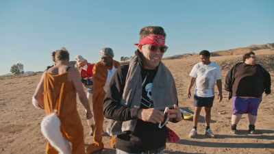 - [Johnny] Oh, he got knocked off.
- [grunts] - Jackass Forever