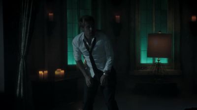 - ♪ Johnny - DC's Legends of Tomorrow