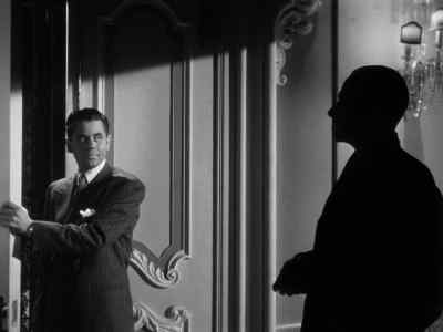 Johnny, you'll have to teach me how. - Gilda