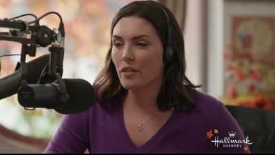 Join me for up to date info
about all things bachelor - Falling for You